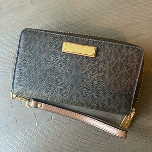 Michael Kors wristlet wallet.